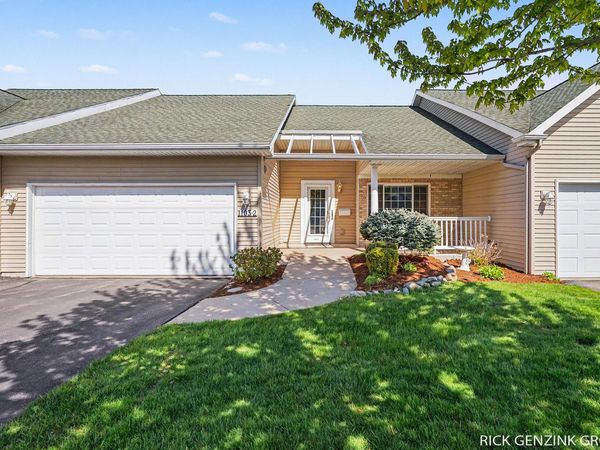 1103 Fountain View Circle, Unit #2, Holland, MI 49423