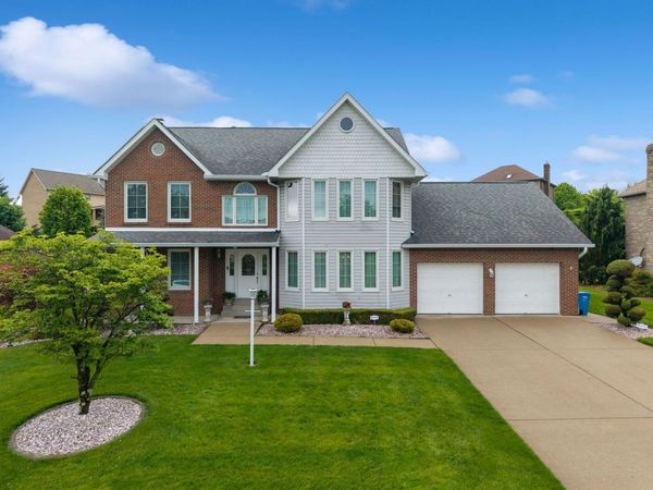 9470 Pembroke Circle, Irwin, PA 15642