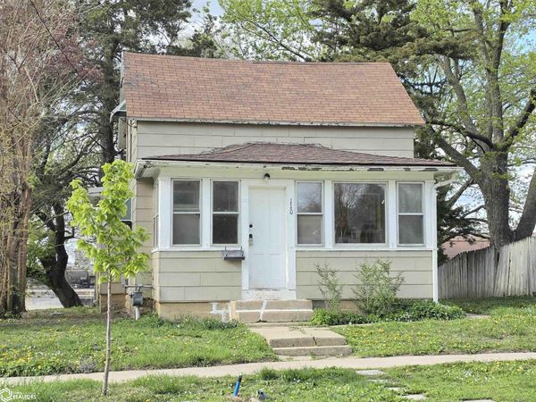 110 12th Street SE, Mason City, IA 50401
