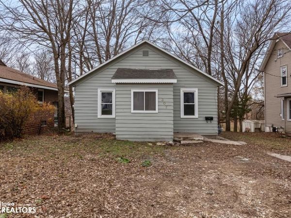 307 Prospect Street, Iowa Falls, IA 50126