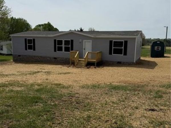 432 Pratt Road, Dobson, NC 27017