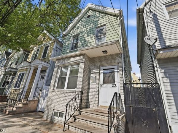 22 Lentz Ave, Newark, NJ 07105
