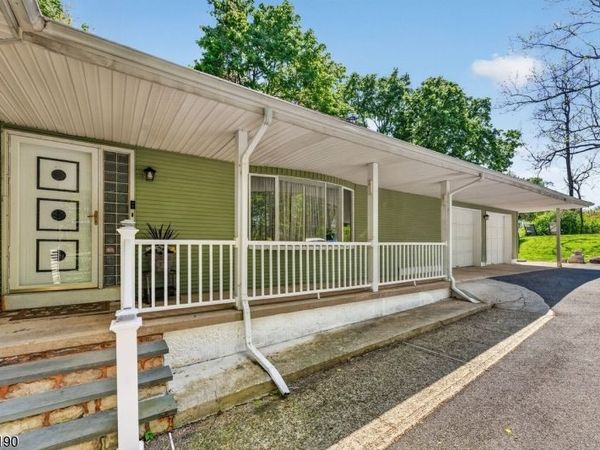 886 Old Chester Gladstone, Chester, NJ 07931