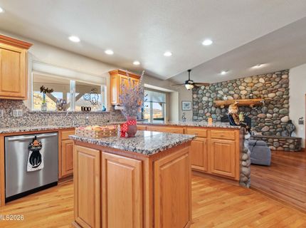 480 Duck Hill Road, Washoe Valley, NV 89704 Photo