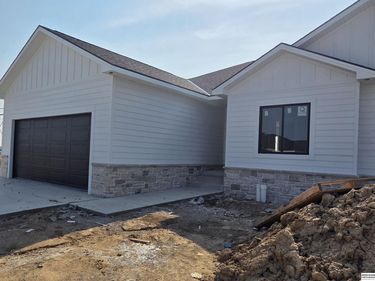 2361 N Oak Street, Wahoo, NE 68066