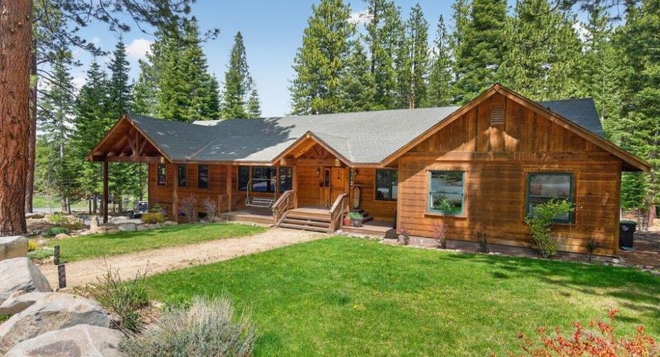 10473 The Strand, Truckee, CA 96161 Photo