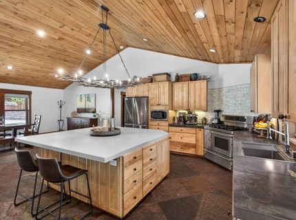 10473 The Strand, Truckee, CA 96161 Photo