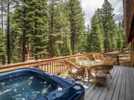 10473 The Strand, Truckee, CA 96161 Photo