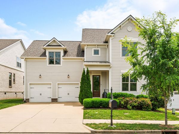 324 River Bluff Dr , Franklin, TN 37064