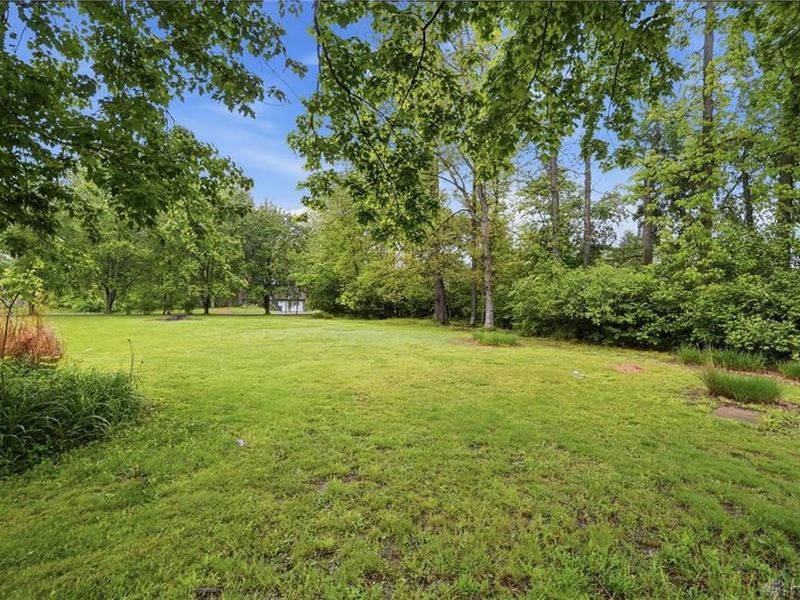 93 Lorelei Drive, Perry Township, OH 45118 Photo 28