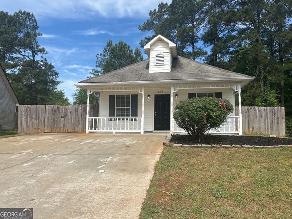 1382 N Hampton Drive, Hampton, GA 30228