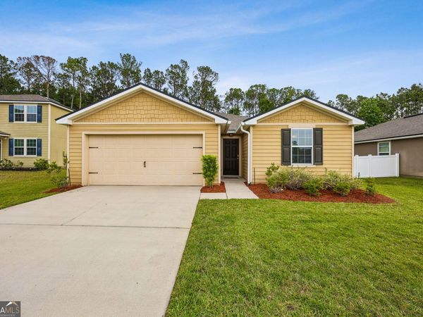 405 Cedar Breeze Drive, Kingsland, GA 31548