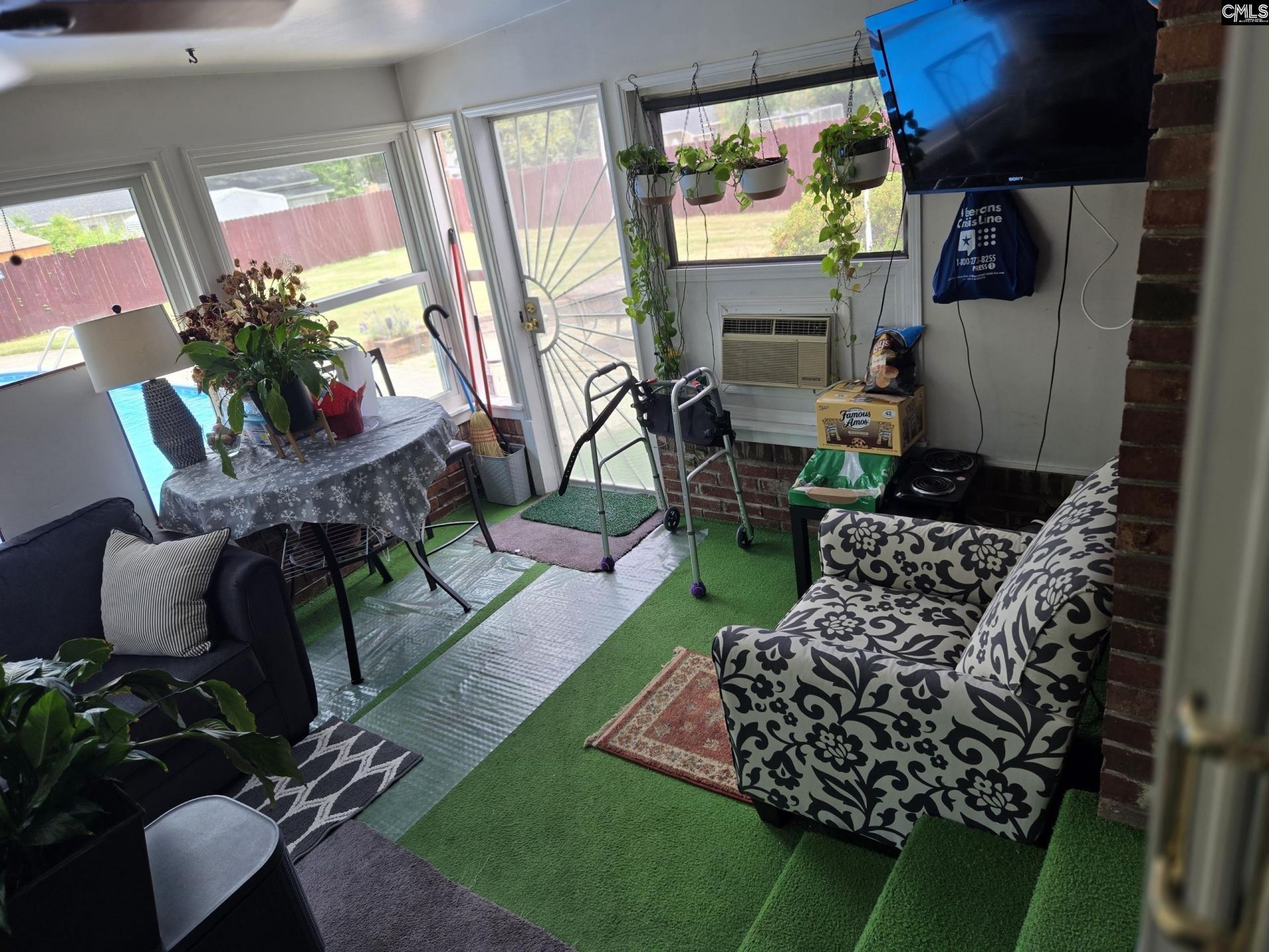 3109 Downes Grove Photo 5
