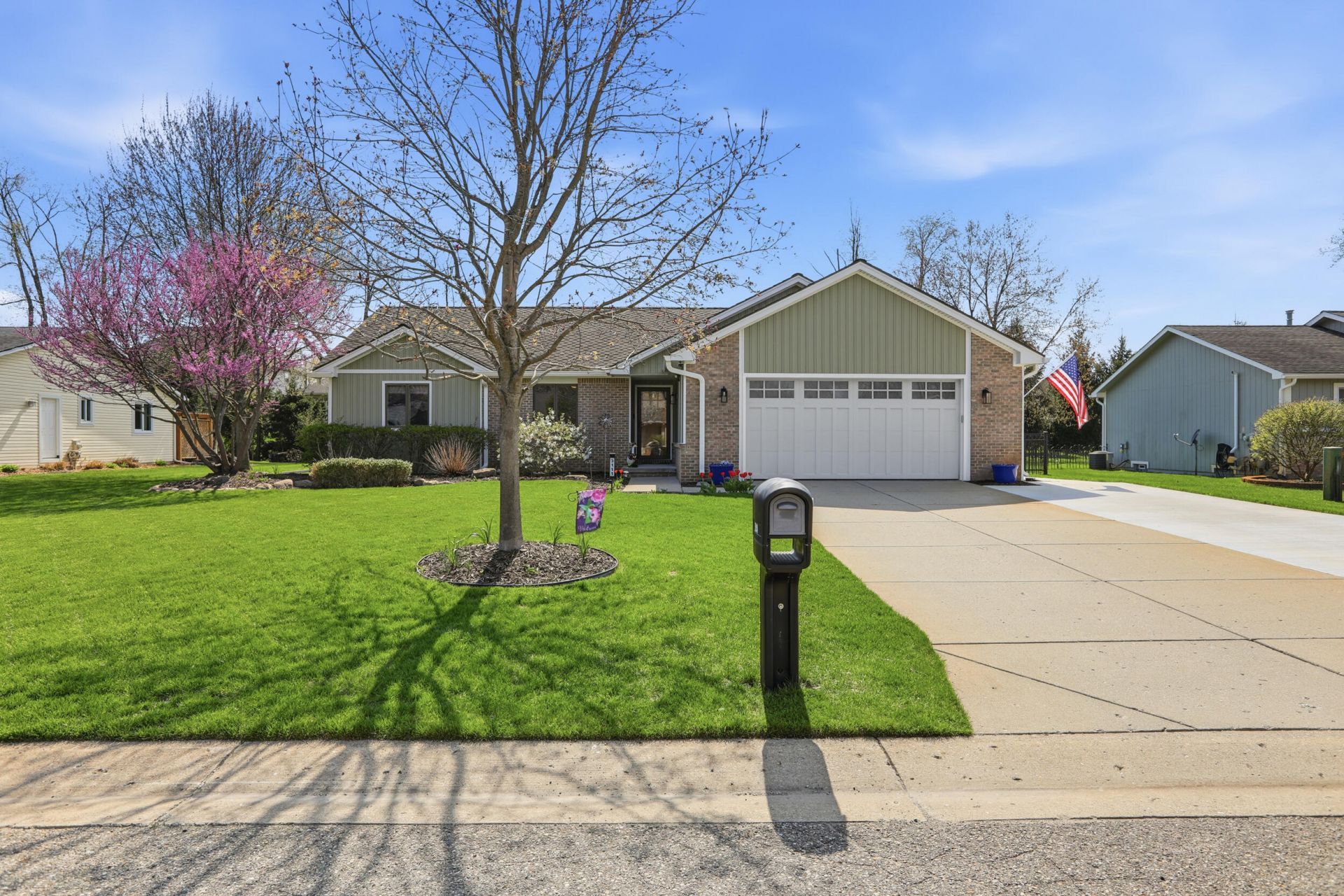 3111 Smugglers Ridge, Commerce Township, MI 48390 Main Photo