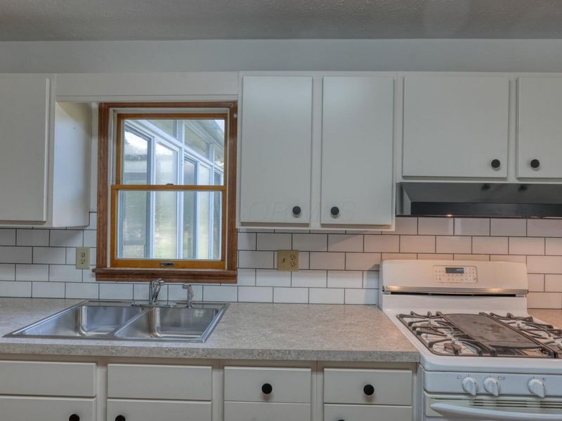 7312 Bowie Road , Cambridge, OH 43725 Photo 11