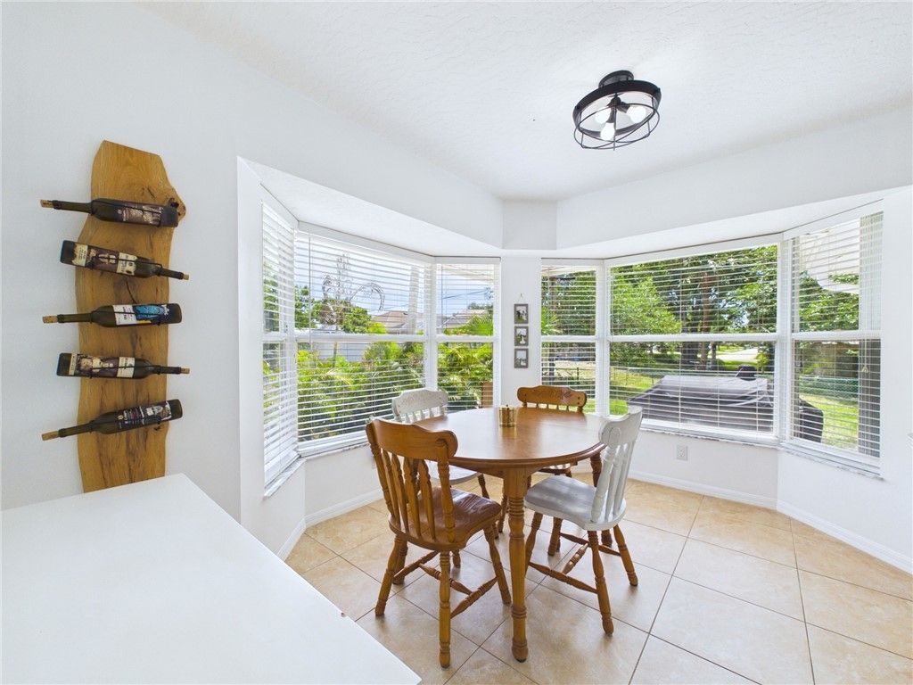 638 Carnival Terrace, Sebastian, FL 32958 Photo