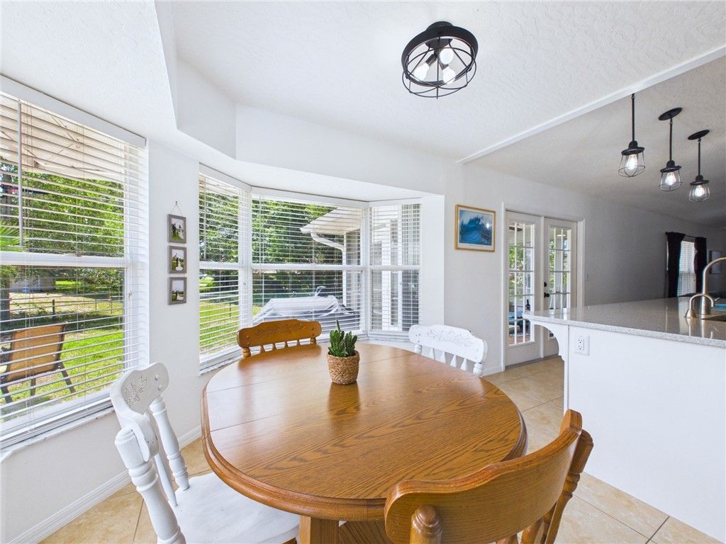 638 Carnival Terrace, Sebastian, FL 32958 Photo