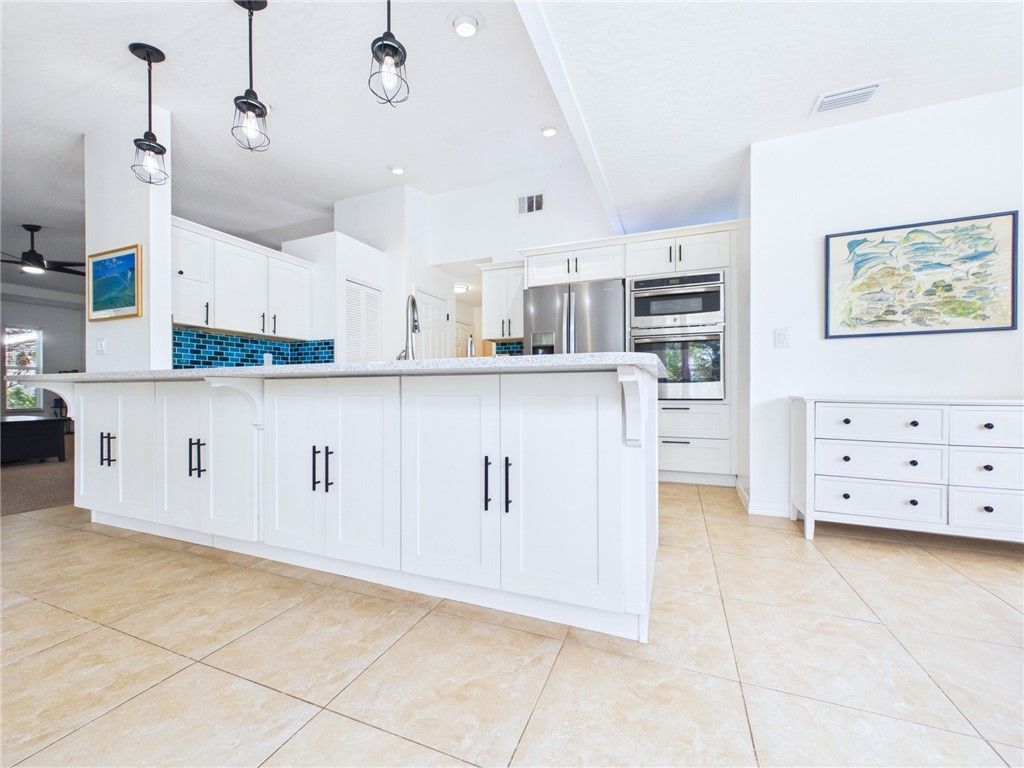 638 Carnival Terrace, Sebastian, FL 32958 Photo