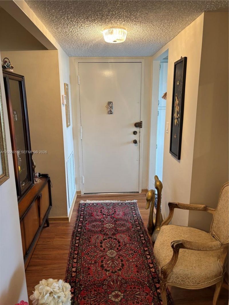 1200 NE Miami Gardens Dr, Unit 606W, Miami, FL 33179 Photo