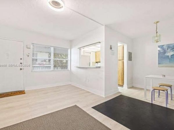 9140 Collins Ave , Unit C, Surfside, FL 33154