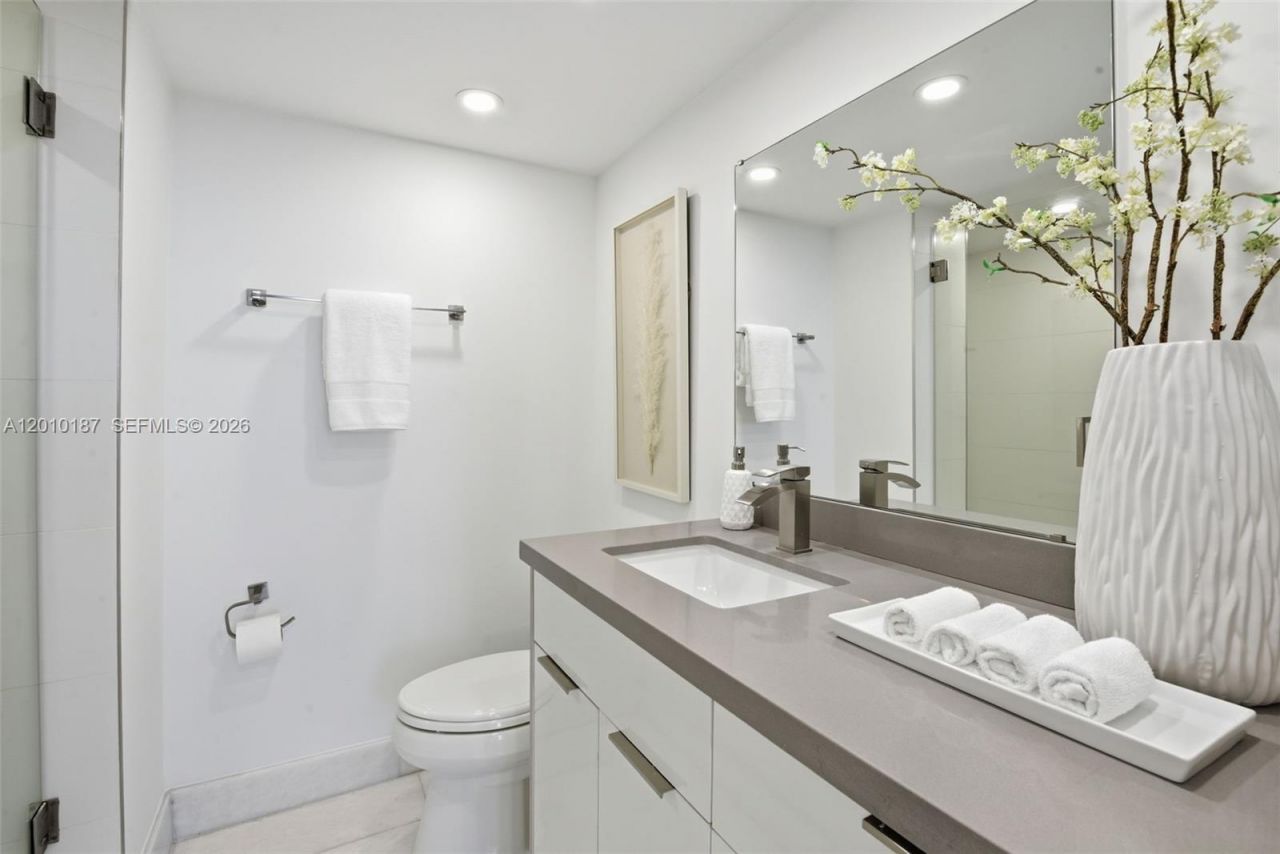 1180 S Ocean Blvd , Unit 12F, Boca Raton, FL 33432 Photo