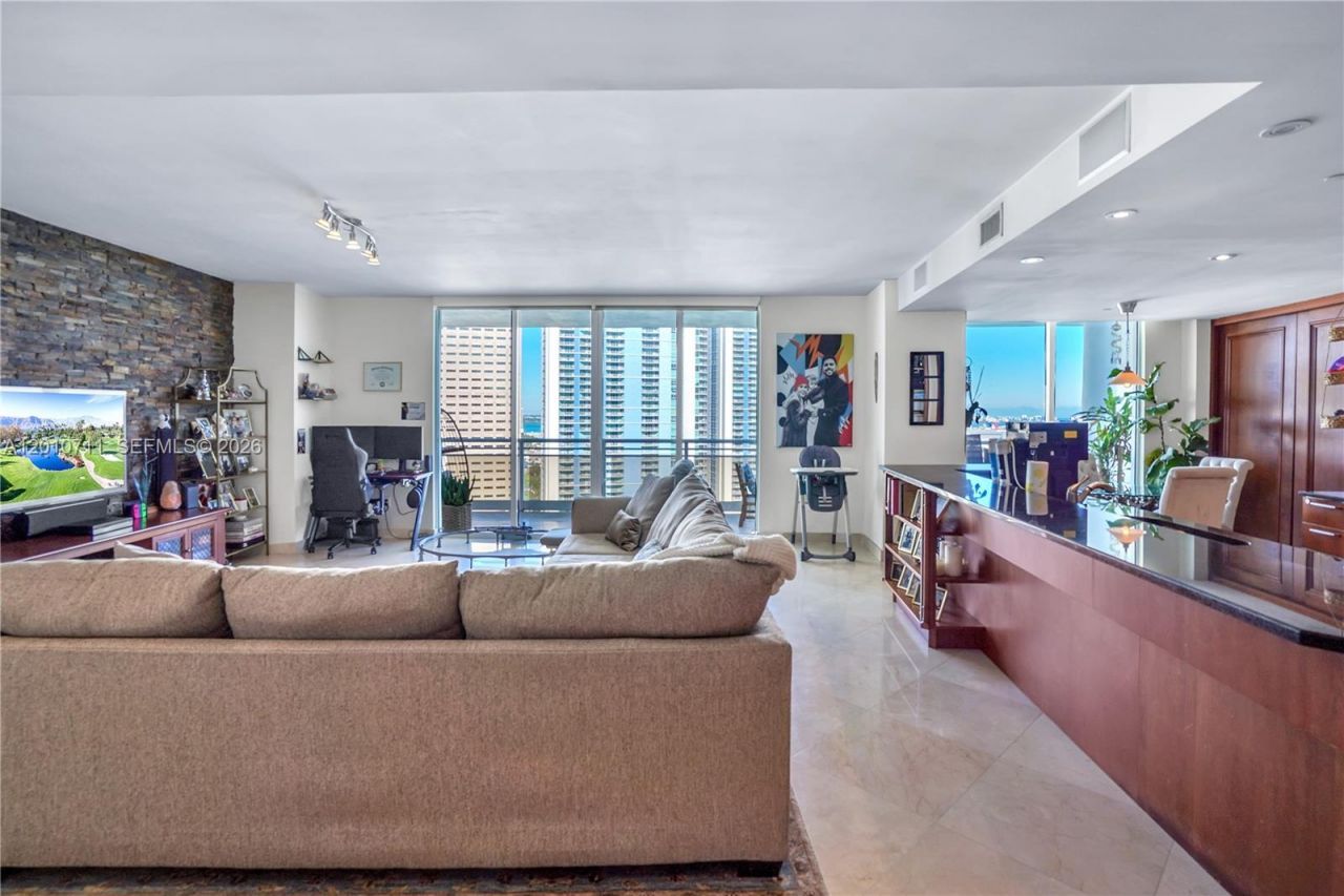 901 Brickell Key Blvd , Unit 2807, Miami, FL 33131 Photo