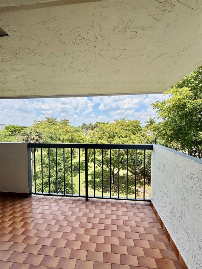 5700 SW 127th Ave, Unit 1413, Miami, FL 33183 Photo