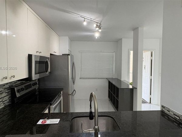 9560 Weldon Cir , Unit J308, Tamarac, FL 33321