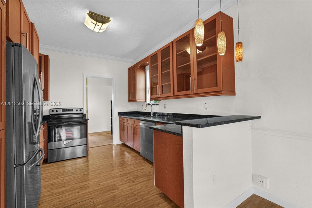 126 NW 48th St , Miami, FL 33127 Photo