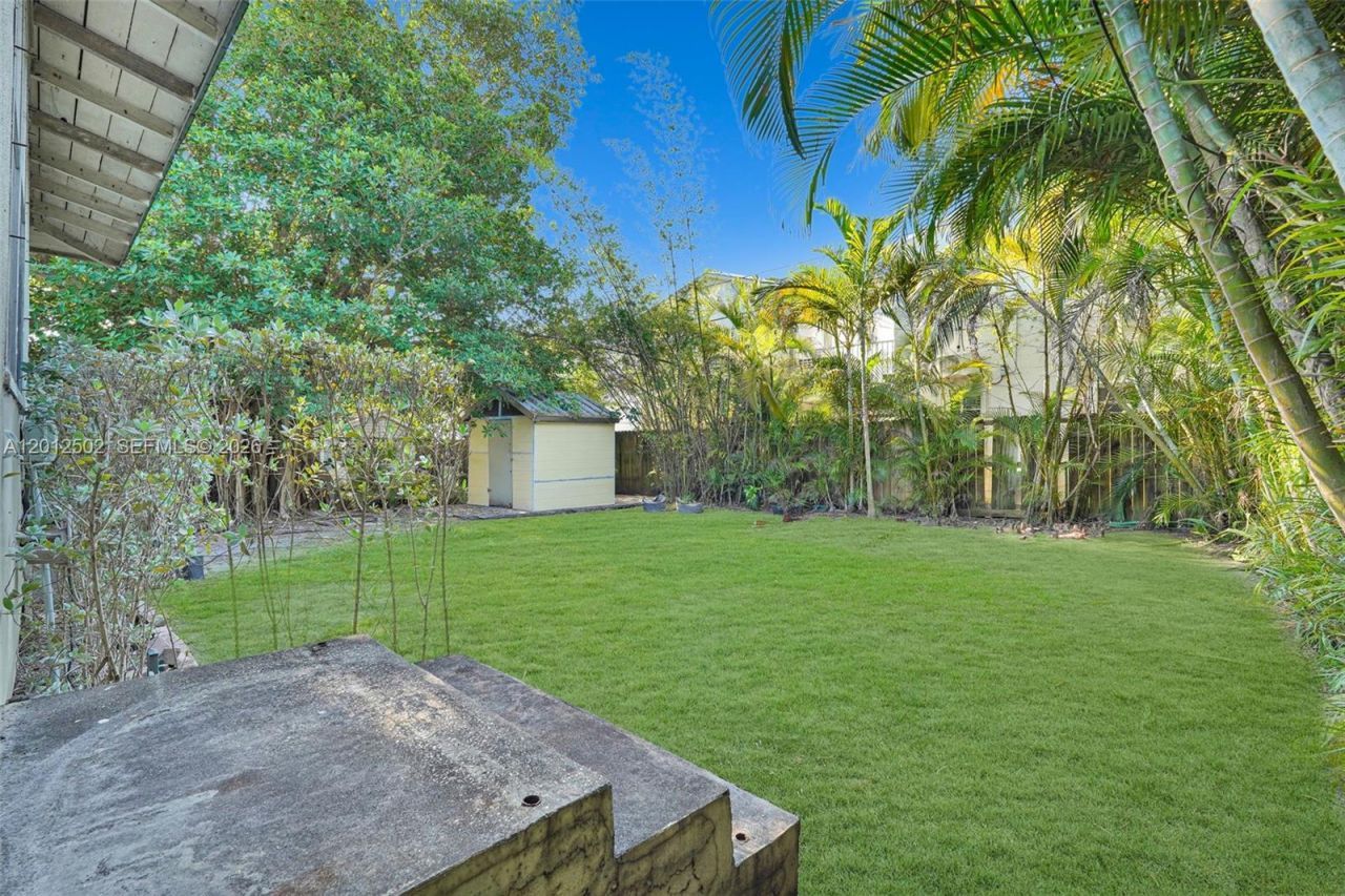 126 NW 48th St , Miami, FL 33127 Photo
