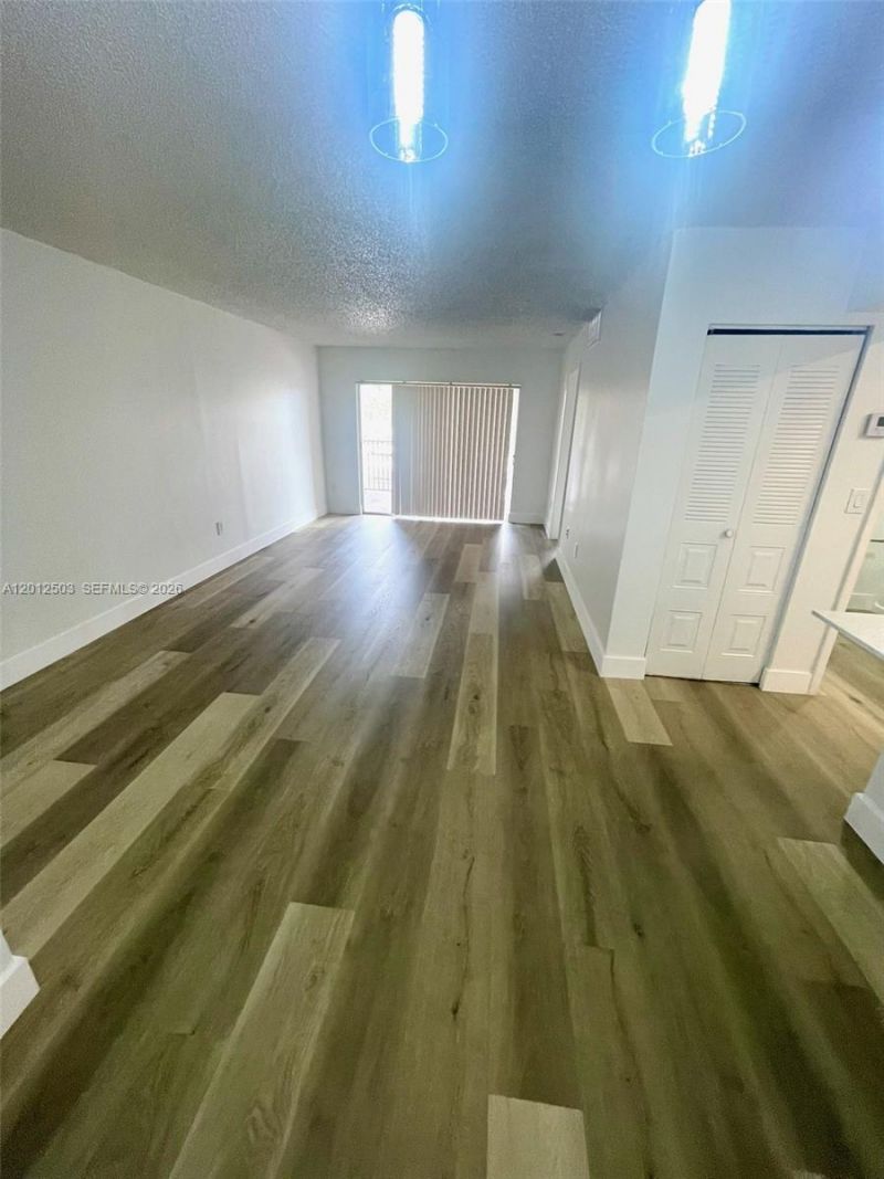 15201 SW 80th St, Unit 205, Miami, FL 33193 Photo