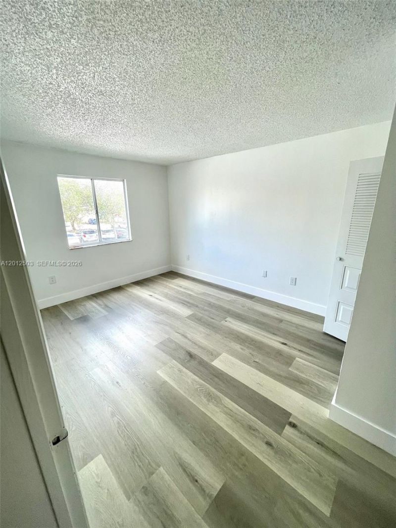 15201 SW 80th St, Unit 205, Miami, FL 33193 Photo