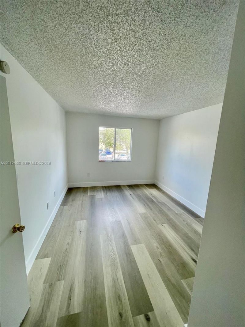15201 SW 80th St, Unit 205, Miami, FL 33193 Photo