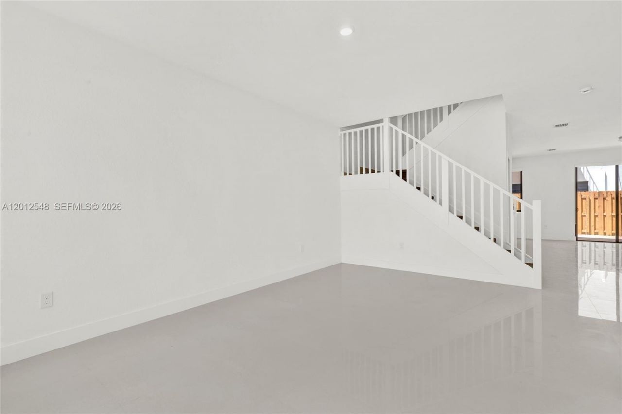 13642 SW 157th Pl , Unit 13642, Miami, FL 33196 Photo