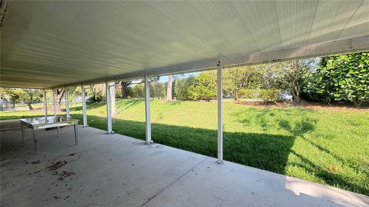 759 NW 161st Ave , Pembroke Pines, FL 33028 Photo