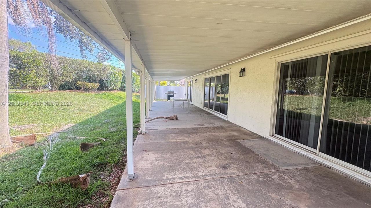 759 NW 161st Ave , Pembroke Pines, FL 33028 Photo