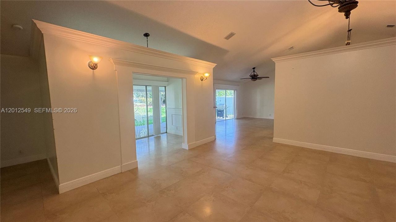 759 NW 161st Ave , Pembroke Pines, FL 33028 Photo