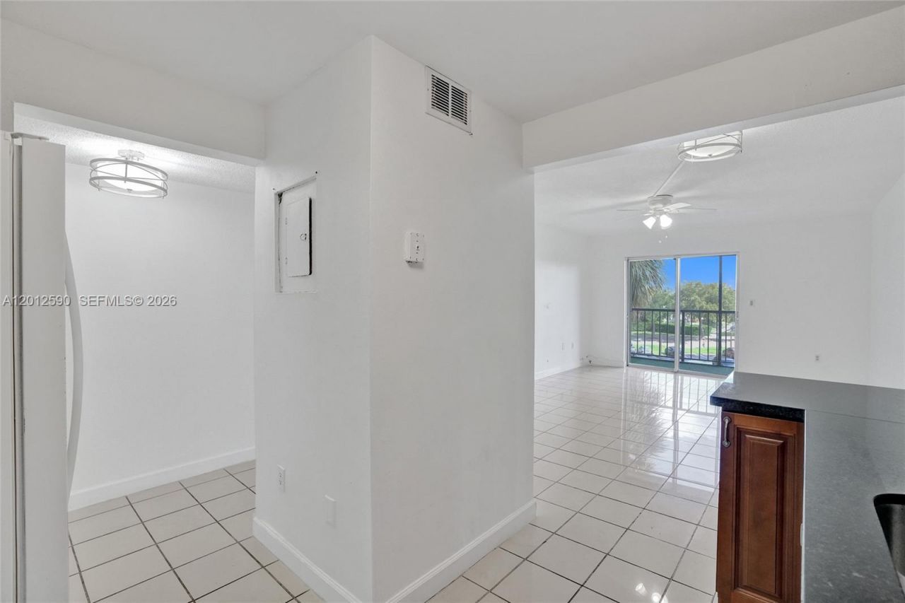 14250 SW 62nd St , Unit 408, Miami, FL 33183 Photo