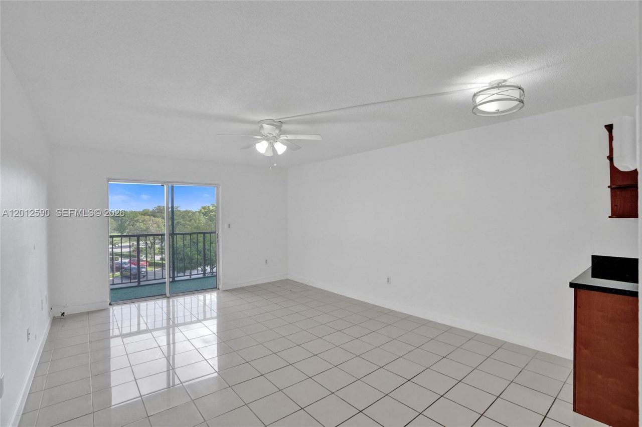 14250 SW 62nd St , Unit 408, Miami, FL 33183 Photo