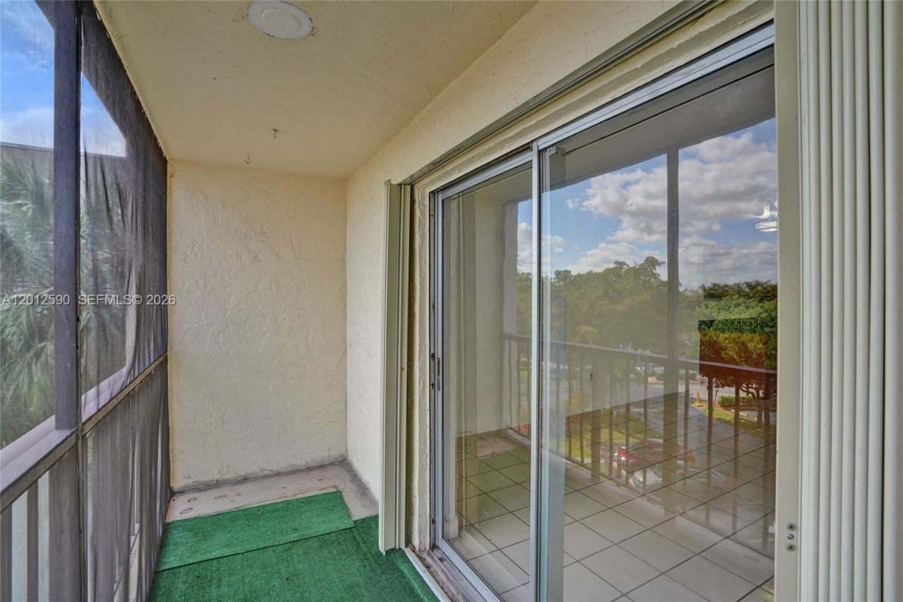 14250 SW 62nd St , Unit 408, Miami, FL 33183 Photo