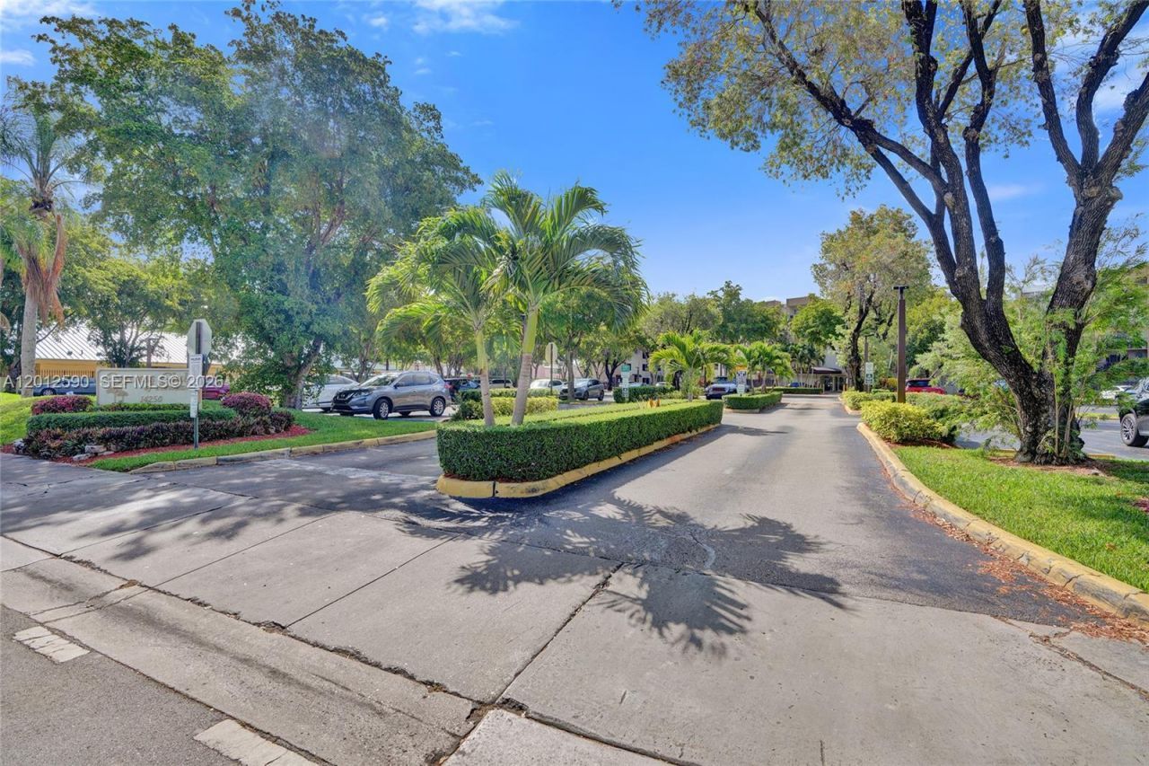 14250 SW 62nd St , Unit 408, Miami, FL 33183 Photo