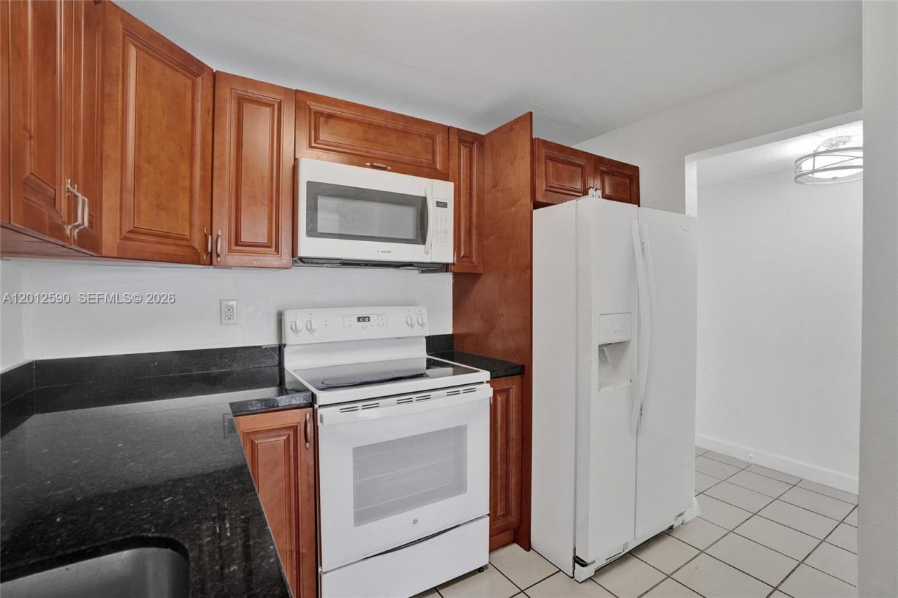 14250 SW 62nd St , Unit 408, Miami, FL 33183 Photo