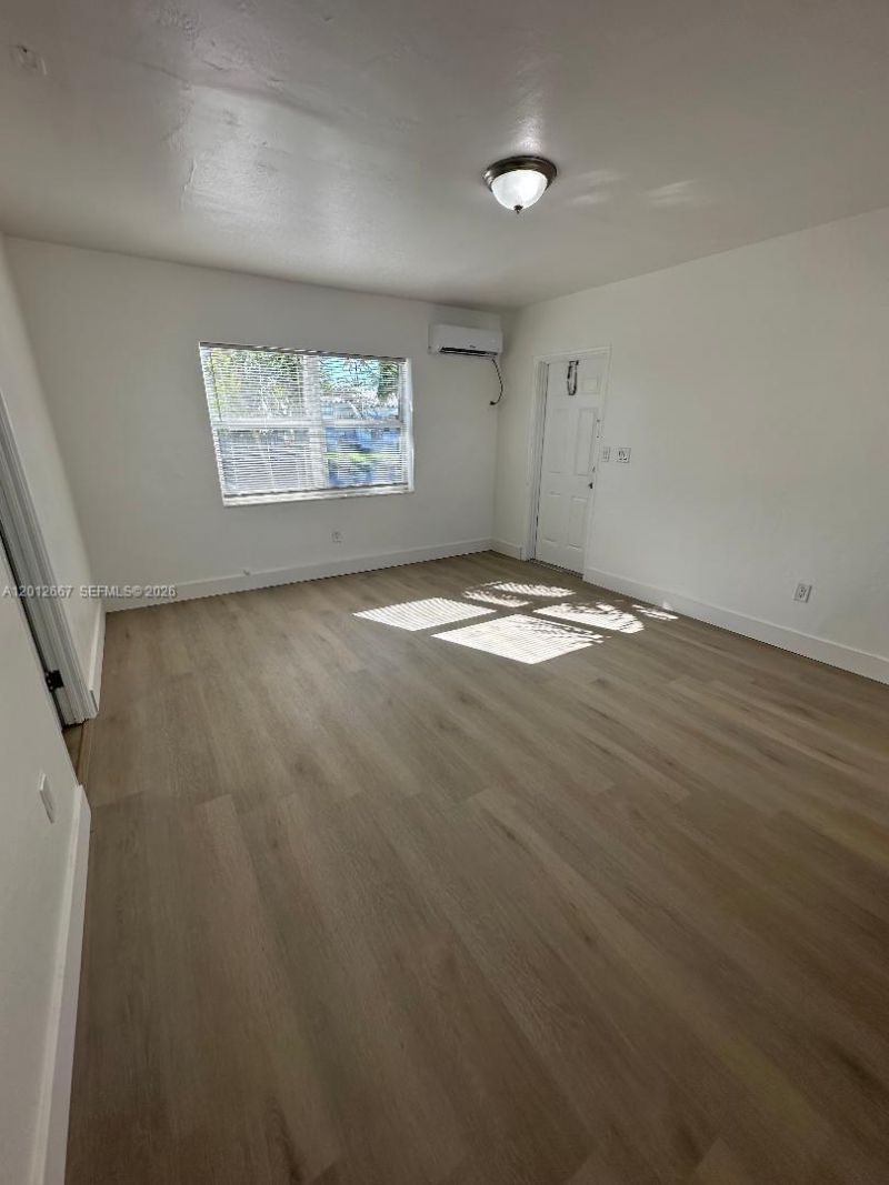 1956 Lincoln St, Unit 6, Hollywood, FL 33020 Photo