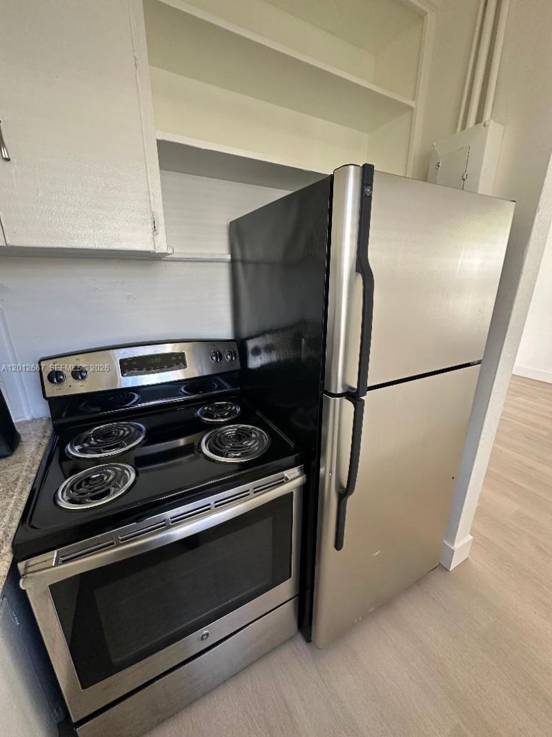 1956 Lincoln St, Unit 6, Hollywood, FL 33020 Photo