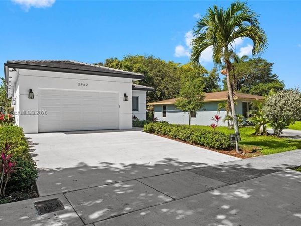 2962 NW 10th Ct, Fort Lauderdale, FL 33311