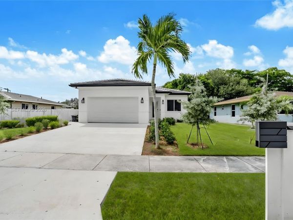 2962 NW 10th Ct , Fort Lauderdale, FL 33311