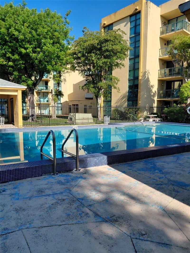 11790 SW 18th St, Unit 429-3, Miami, FL 33175 Photo