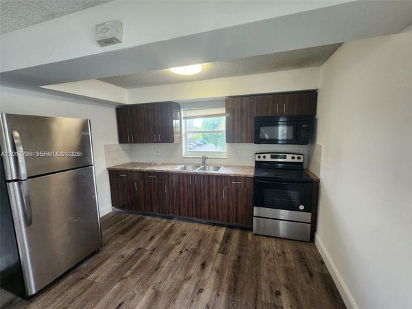 4117 Woodside Dr , Unit 4, Coral Springs, FL 33065