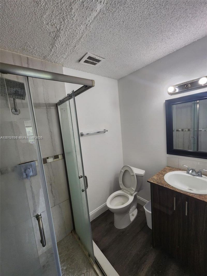 4117 Woodside Dr , Unit 4, Coral Springs, FL 33065 Photo