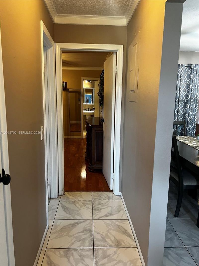 8350 NW 27th Pl , Sunrise, FL 33322 Photo
